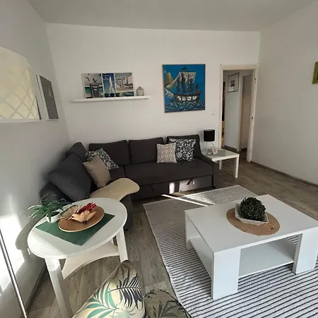 Mezzanave Center Apartment *