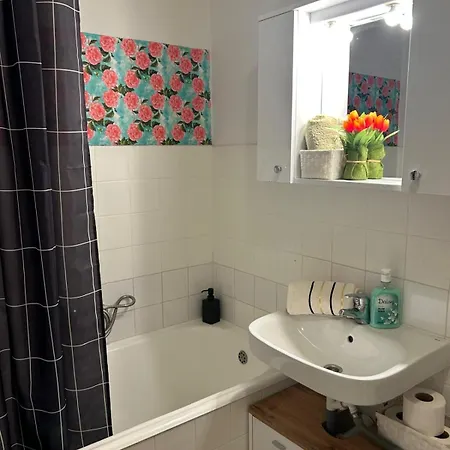 Mezzanave Center Apartment